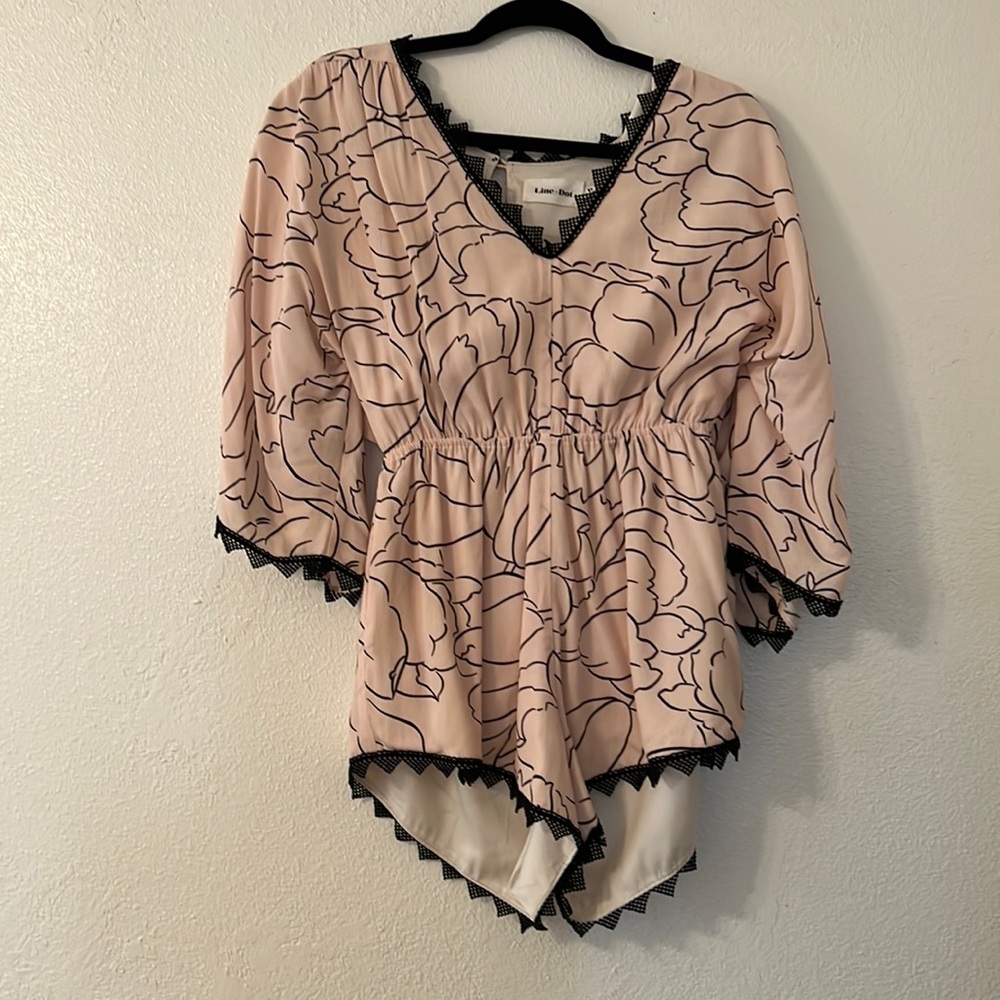 Line & Dot romper XS